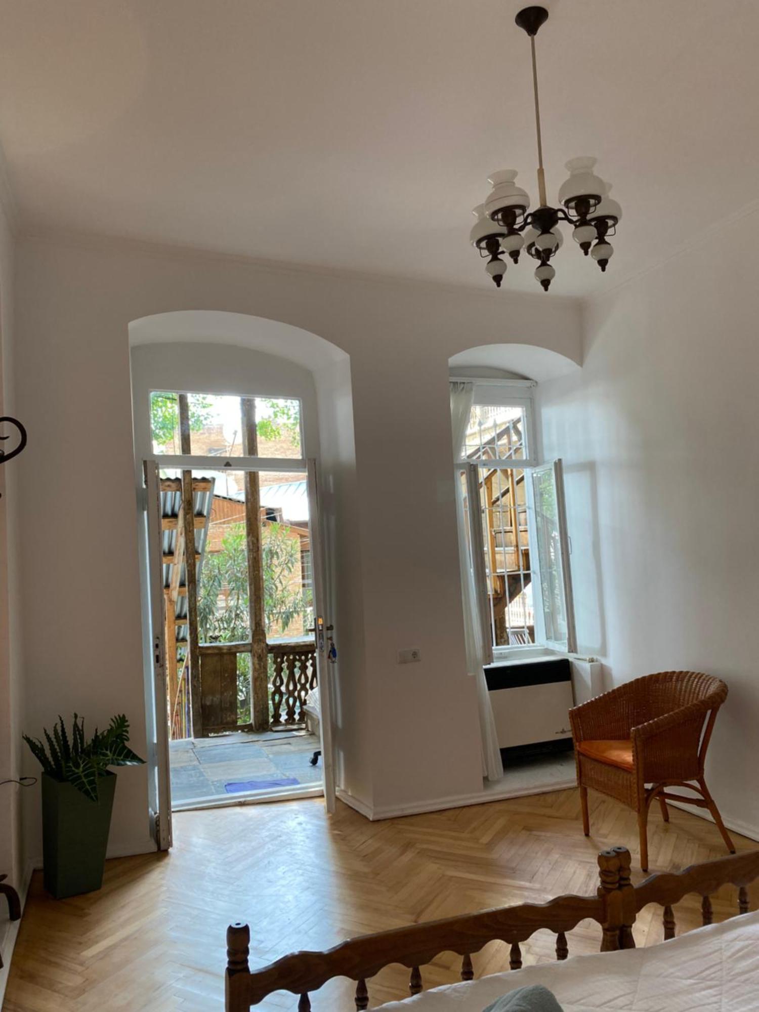 Old Tbilisi City Center, Two - Room Apartment Екстериор снимка
