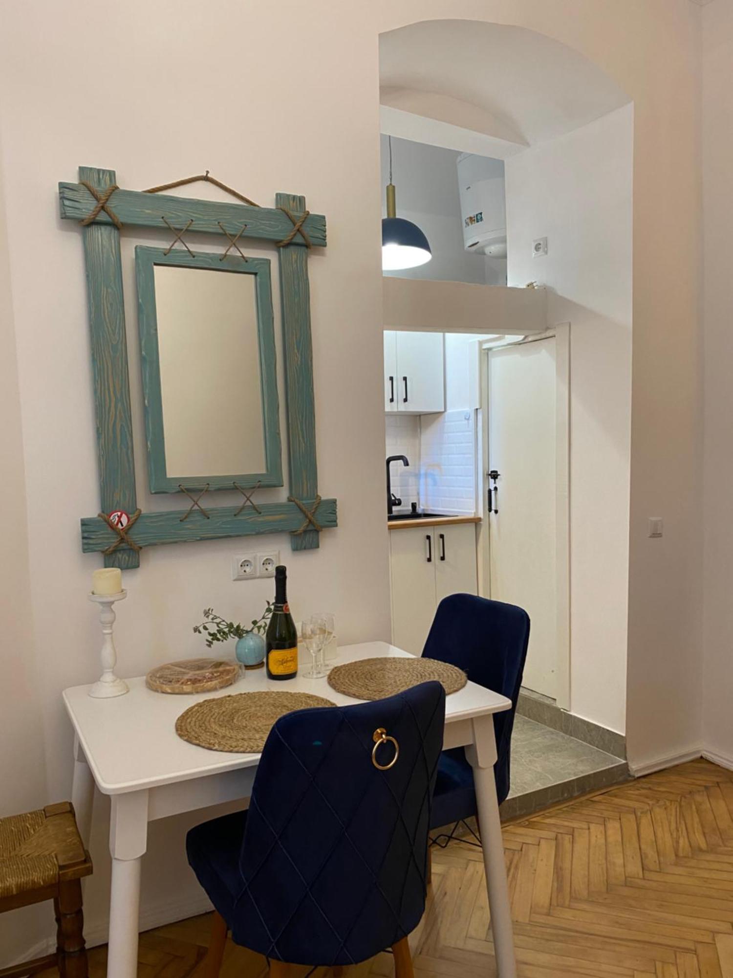 Old Tbilisi City Center, Two - Room Apartment Екстериор снимка
