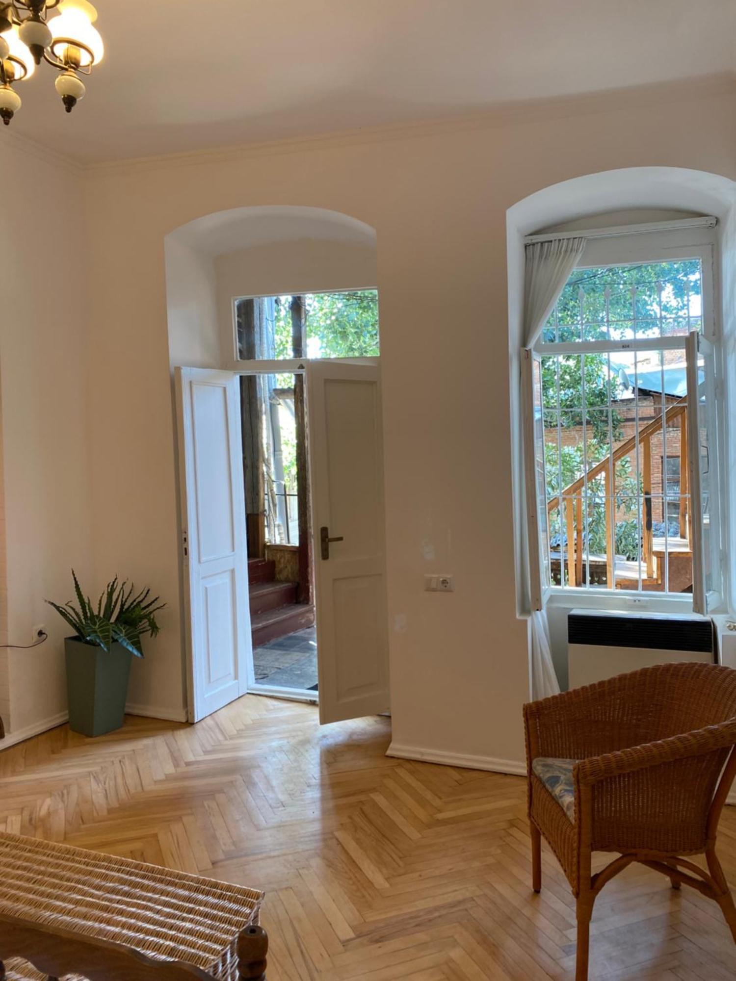 Old Tbilisi City Center, Two - Room Apartment Екстериор снимка